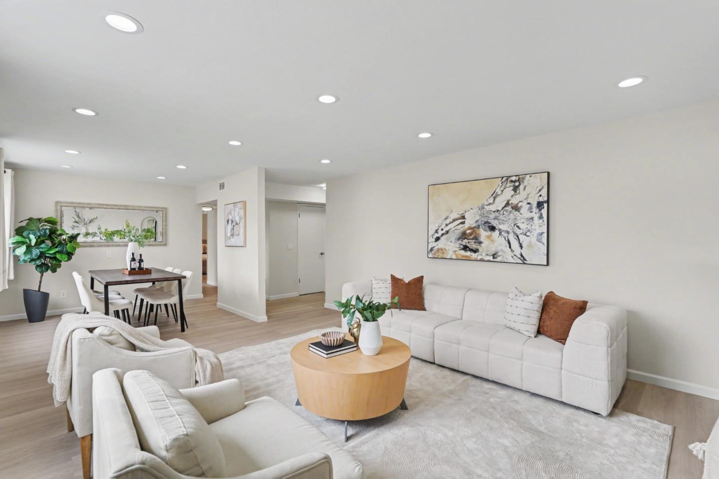 Detail Gallery Image 10 of 54 For 1152 Crocus Ct, Sunnyvale,  CA 94086 - 4 Beds | 2 Baths