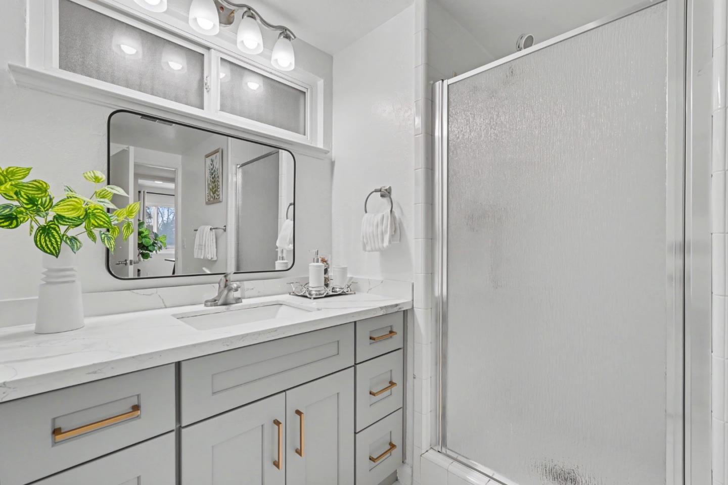 Detail Gallery Image 29 of 54 For 1152 Crocus Ct, Sunnyvale,  CA 94086 - 4 Beds | 2 Baths