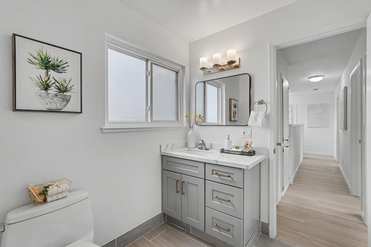 Detail Gallery Image 38 of 54 For 1152 Crocus Ct, Sunnyvale,  CA 94086 - 4 Beds | 2 Baths