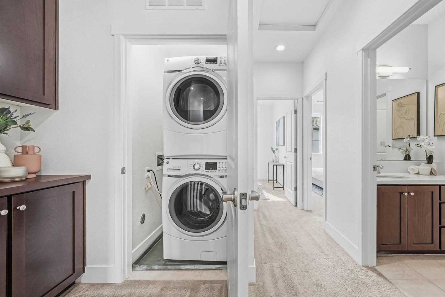 Detail Gallery Image 25 of 49 For 176 Jeffrey Ter, Sunnyvale,  CA 94086 - 4 Beds | 3/1 Baths