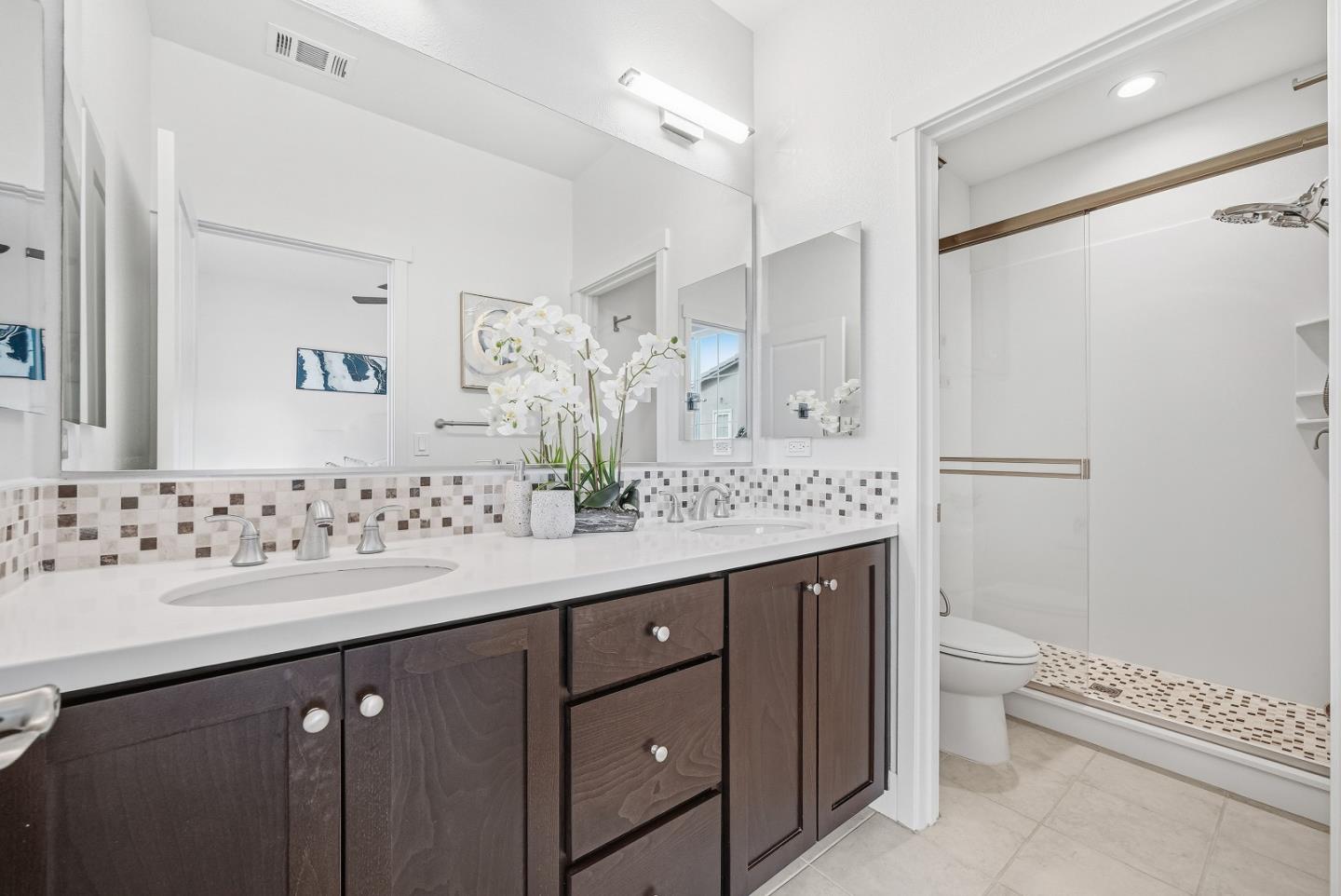 Detail Gallery Image 29 of 49 For 176 Jeffrey Ter, Sunnyvale,  CA 94086 - 4 Beds | 3/1 Baths