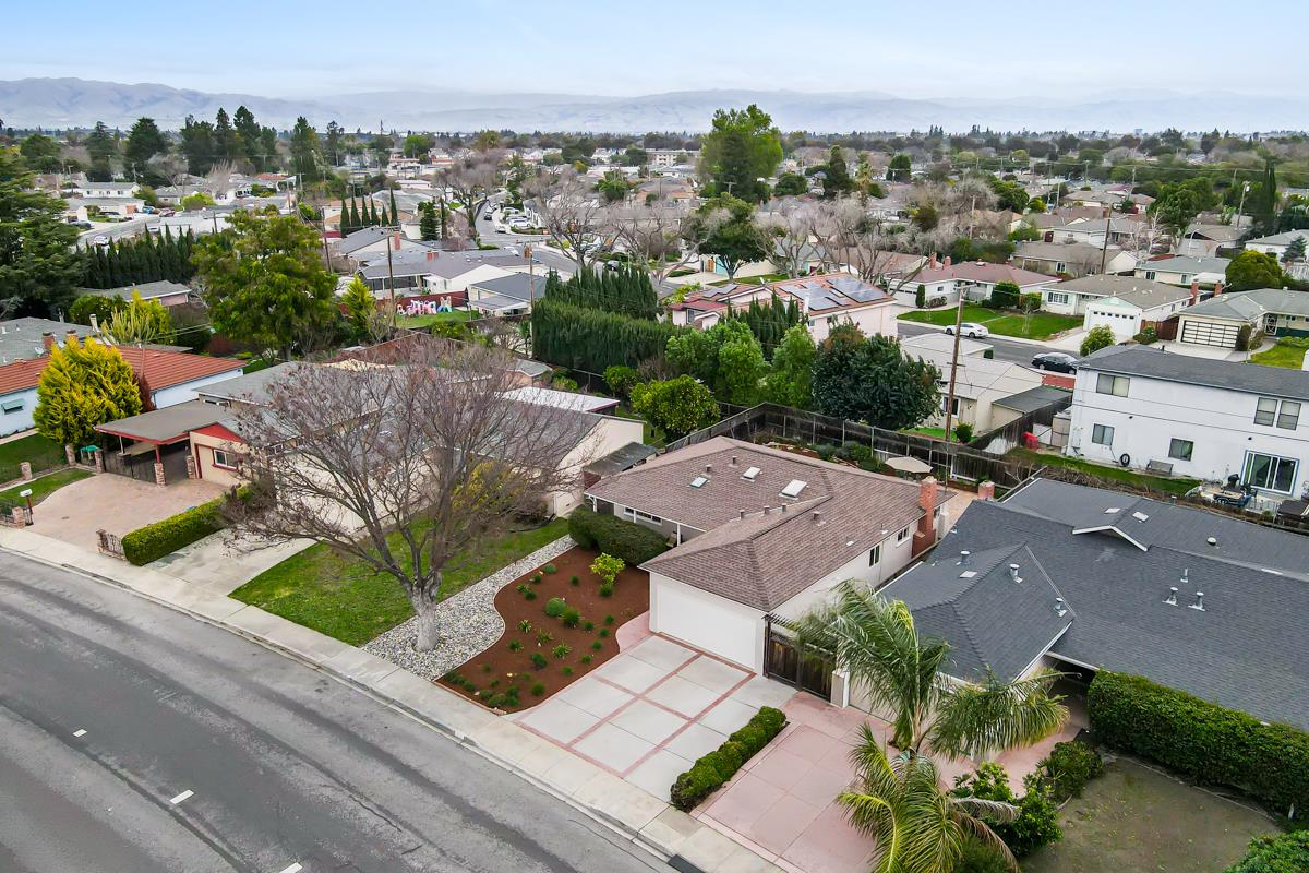 Detail Gallery Image 27 of 27 For 1801 Briarwood Dr, Santa Clara,  CA 95051 - 3 Beds | 2 Baths