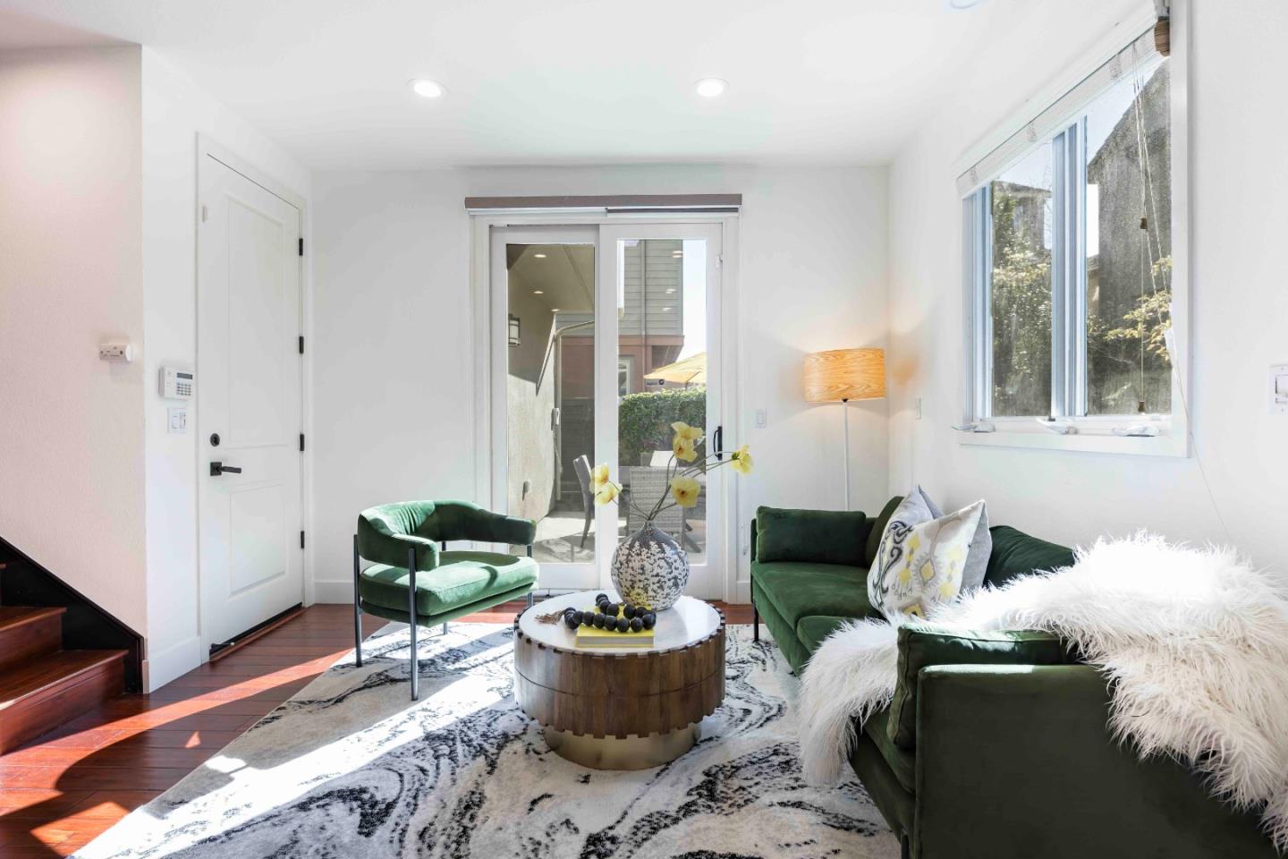 Detail Gallery Image 9 of 20 For 3468 Ramona St, Palo Alto,  CA 94306 - 4 Beds | 2/1 Baths