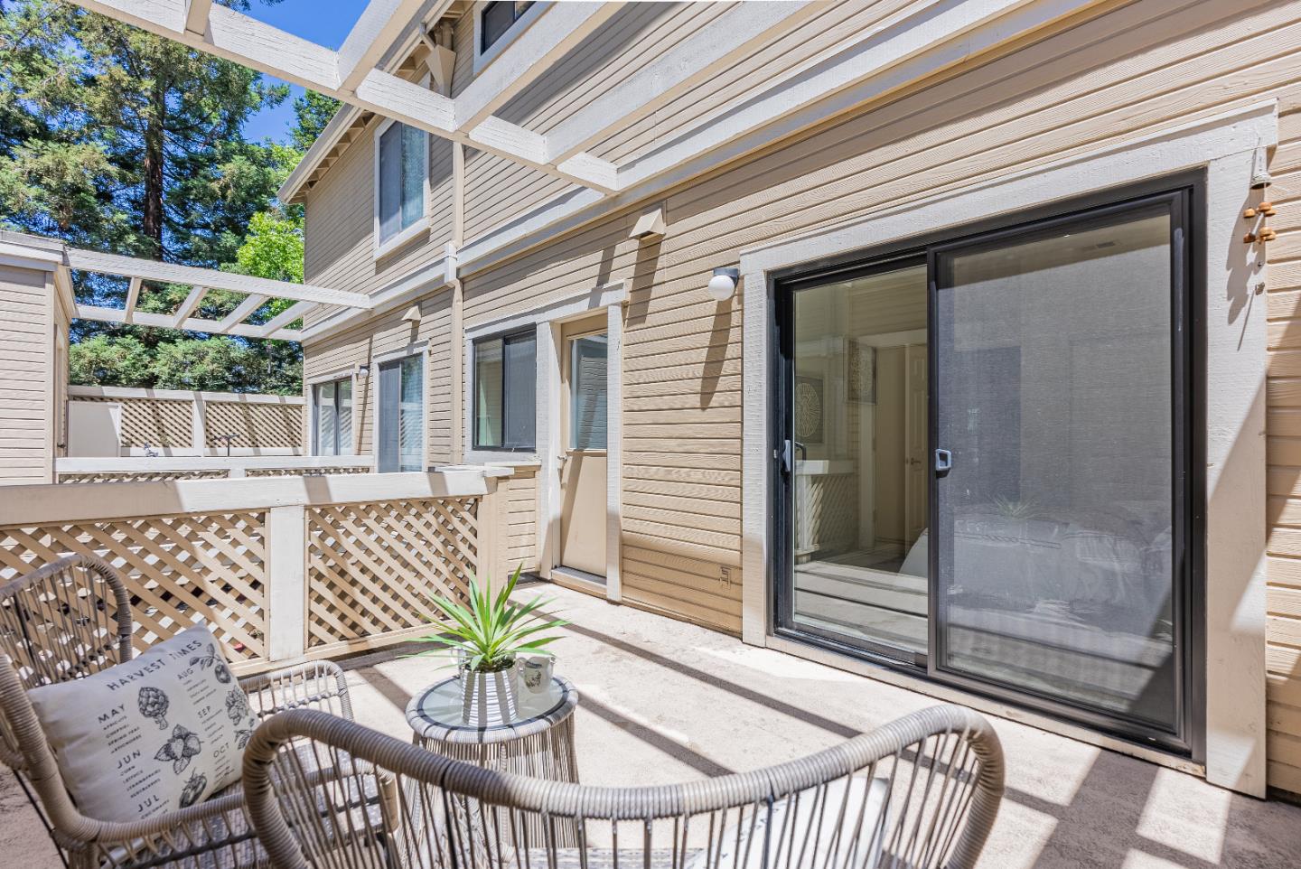 Detail Gallery Image 24 of 33 For 955 La Mesa Ter #H,  Sunnyvale,  CA 94086 - 3 Beds | 3 Baths