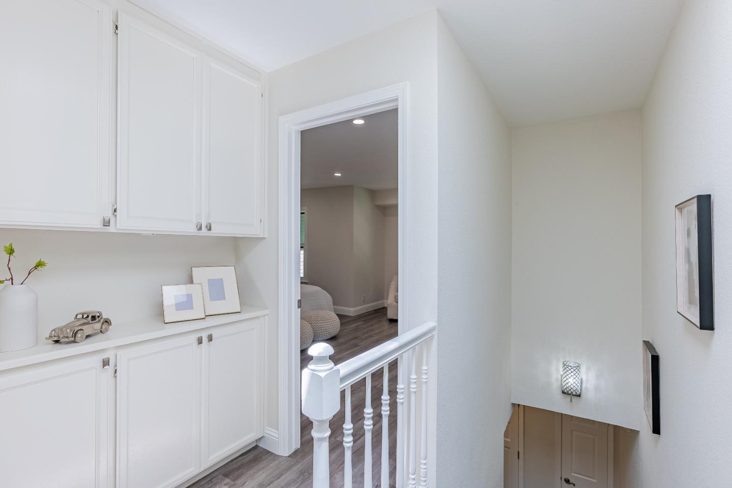 Detail Gallery Image 9 of 33 For 955 La Mesa Ter #H,  Sunnyvale,  CA 94086 - 3 Beds | 3 Baths