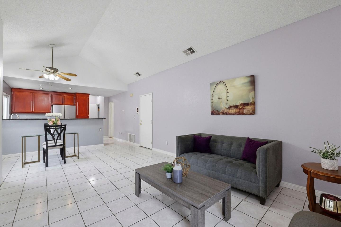 Detail Gallery Image 12 of 33 For 159 Brill Ct, San Jose,  CA 95116 - 2 Beds | 2 Baths