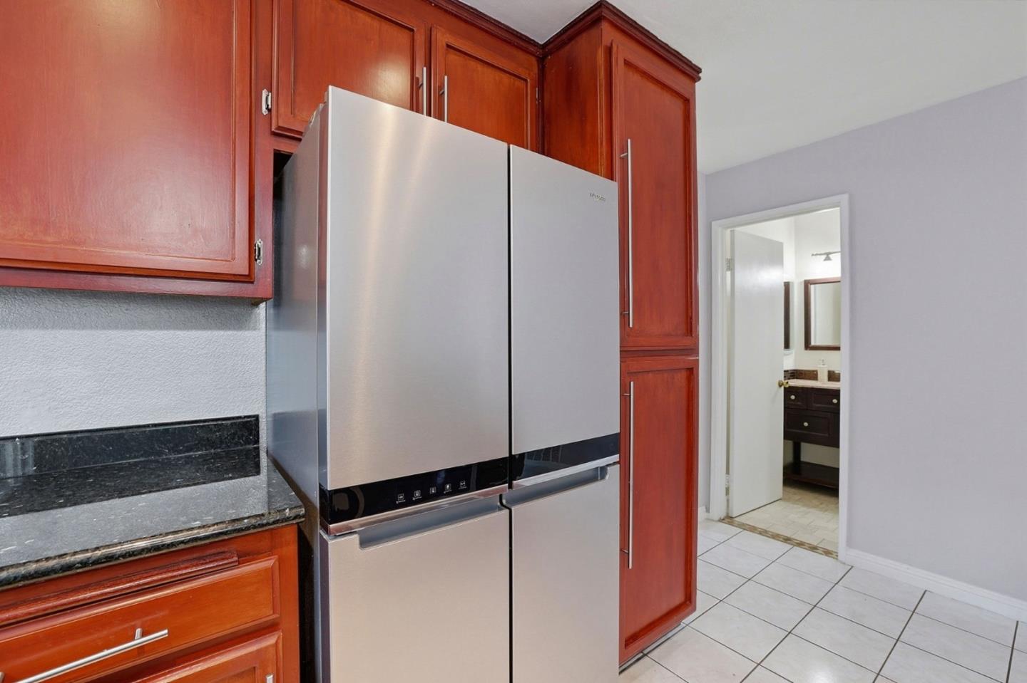 Detail Gallery Image 8 of 33 For 159 Brill Ct, San Jose,  CA 95116 - 2 Beds | 2 Baths