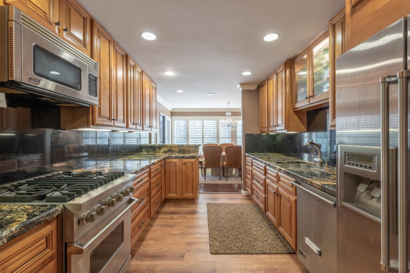 Detail Gallery Image 7 of 18 For 84 Ocean Pines, Pebble Beach,  CA 93953 - 3 Beds | 2 Baths