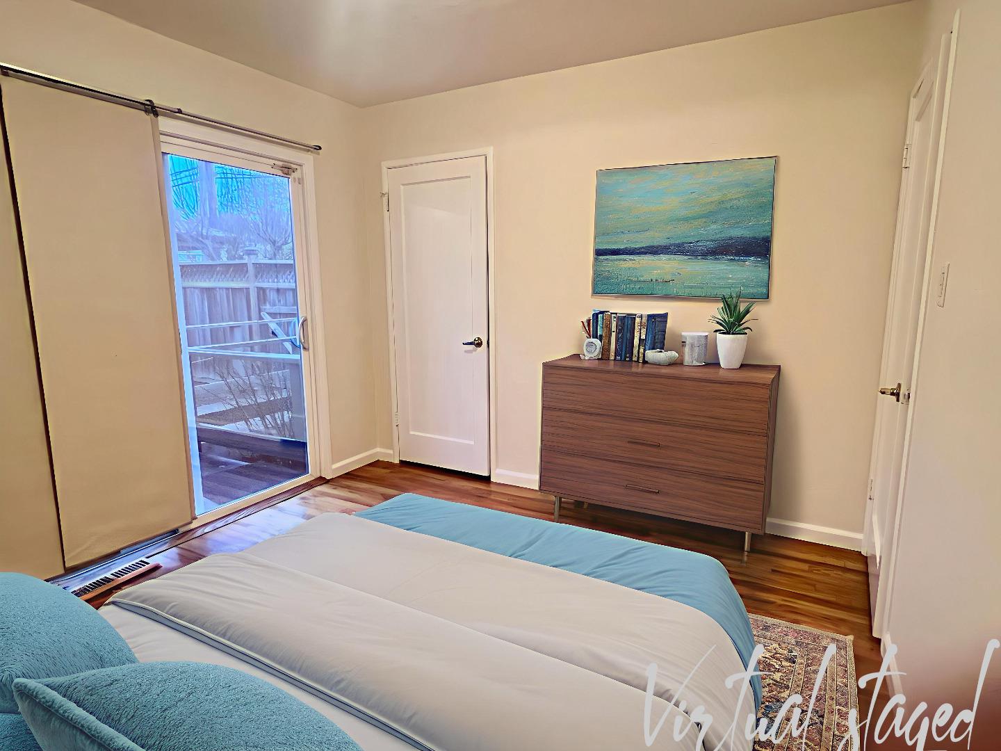 Detail Gallery Image 7 of 24 For 1874 Villa St, Mountain View,  CA 94041 - 7 Beds | 2/5 Baths