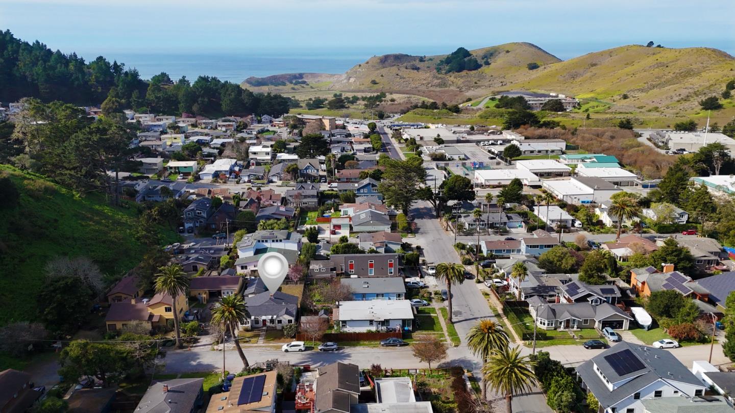 Detail Gallery Image 22 of 26 For 212 Winona Ave, Pacifica,  CA 94044 - 4 Beds | 1 Baths