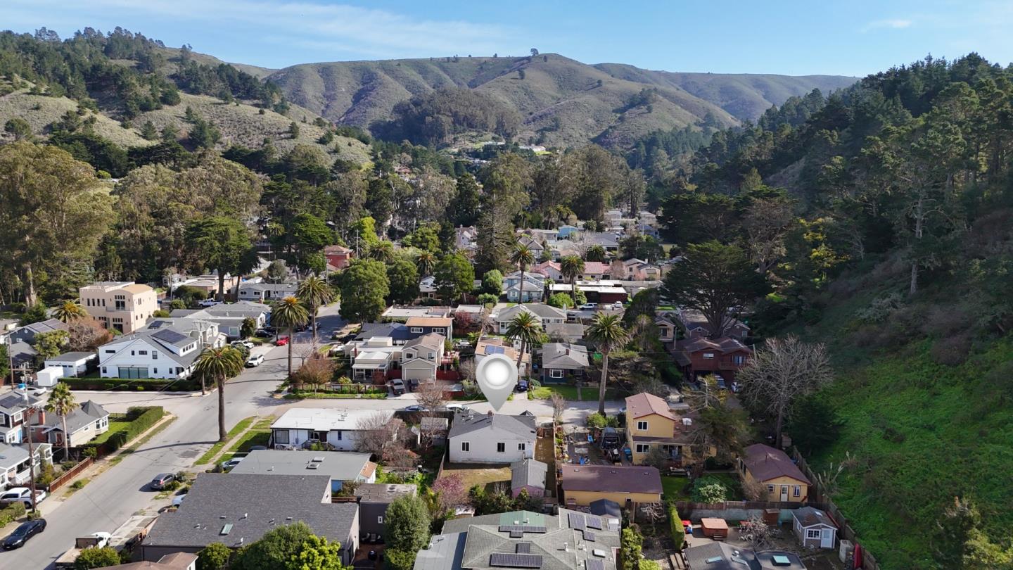 Detail Gallery Image 23 of 26 For 212 Winona Ave, Pacifica,  CA 94044 - 4 Beds | 1 Baths