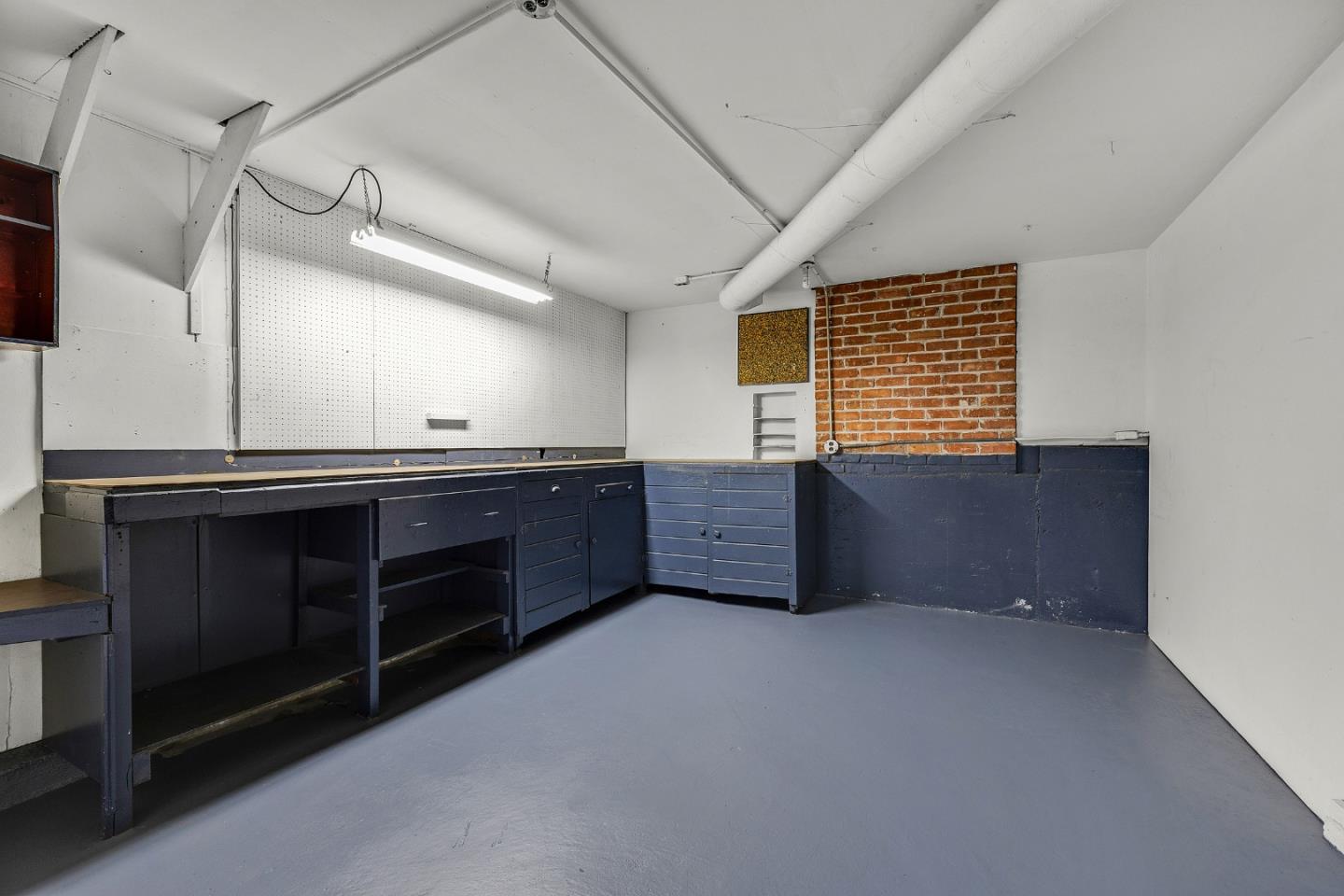 Detail Gallery Image 15 of 22 For 431 Alhambra Rd, South San Francisco,  CA 94080 - 3 Beds | 1 Baths