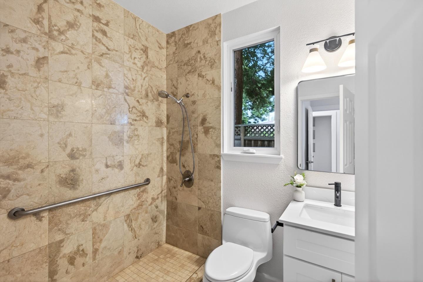 Detail Gallery Image 15 of 49 For 610 Dorset Way, Sunnyvale,  CA 94087 - 5 Beds | 3/1 Baths