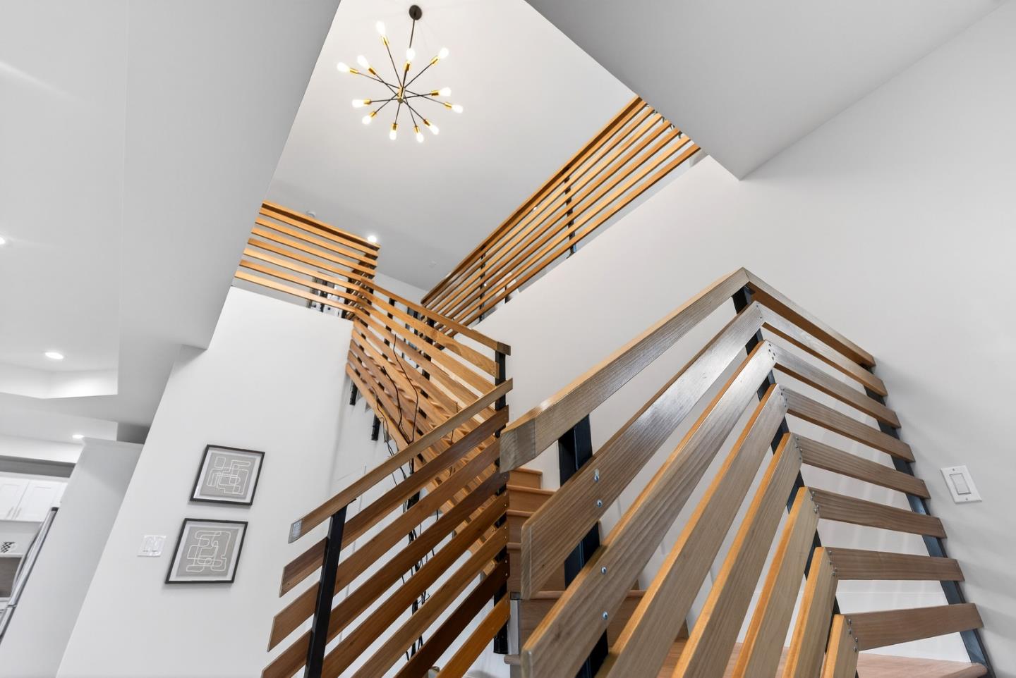 Detail Gallery Image 25 of 49 For 610 Dorset Way, Sunnyvale,  CA 94087 - 5 Beds | 3/1 Baths