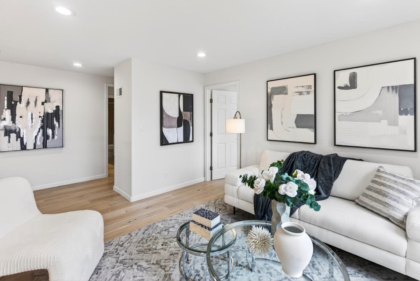 Detail Gallery Image 28 of 49 For 610 Dorset Way, Sunnyvale,  CA 94087 - 5 Beds | 3/1 Baths