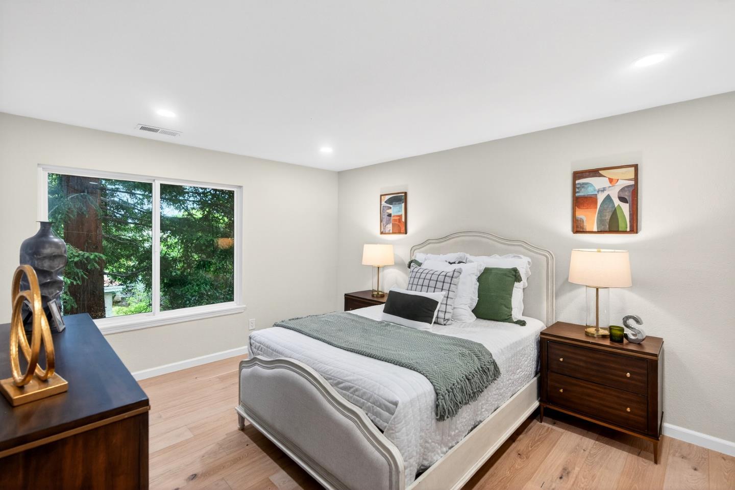 Detail Gallery Image 31 of 49 For 610 Dorset Way, Sunnyvale,  CA 94087 - 5 Beds | 3/1 Baths