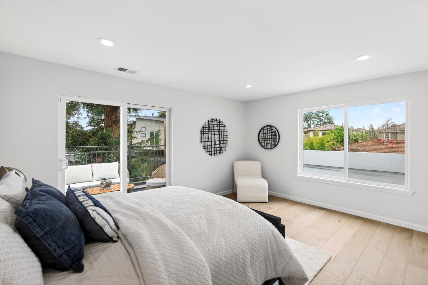 Detail Gallery Image 34 of 49 For 610 Dorset Way, Sunnyvale,  CA 94087 - 5 Beds | 3/1 Baths