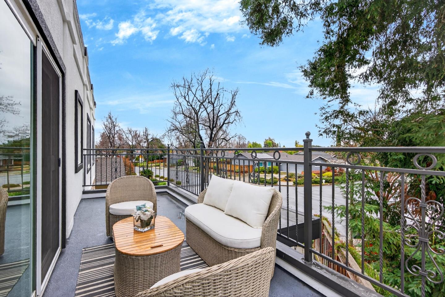 Detail Gallery Image 37 of 49 For 610 Dorset Way, Sunnyvale,  CA 94087 - 5 Beds | 3/1 Baths