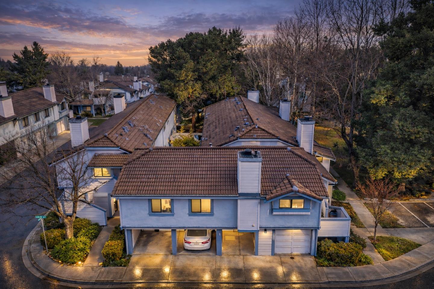 Detail Gallery Image 2 of 23 For 34744 Tuxedo Cmn, Fremont,  CA 94555 - 2 Beds | 1/1 Baths