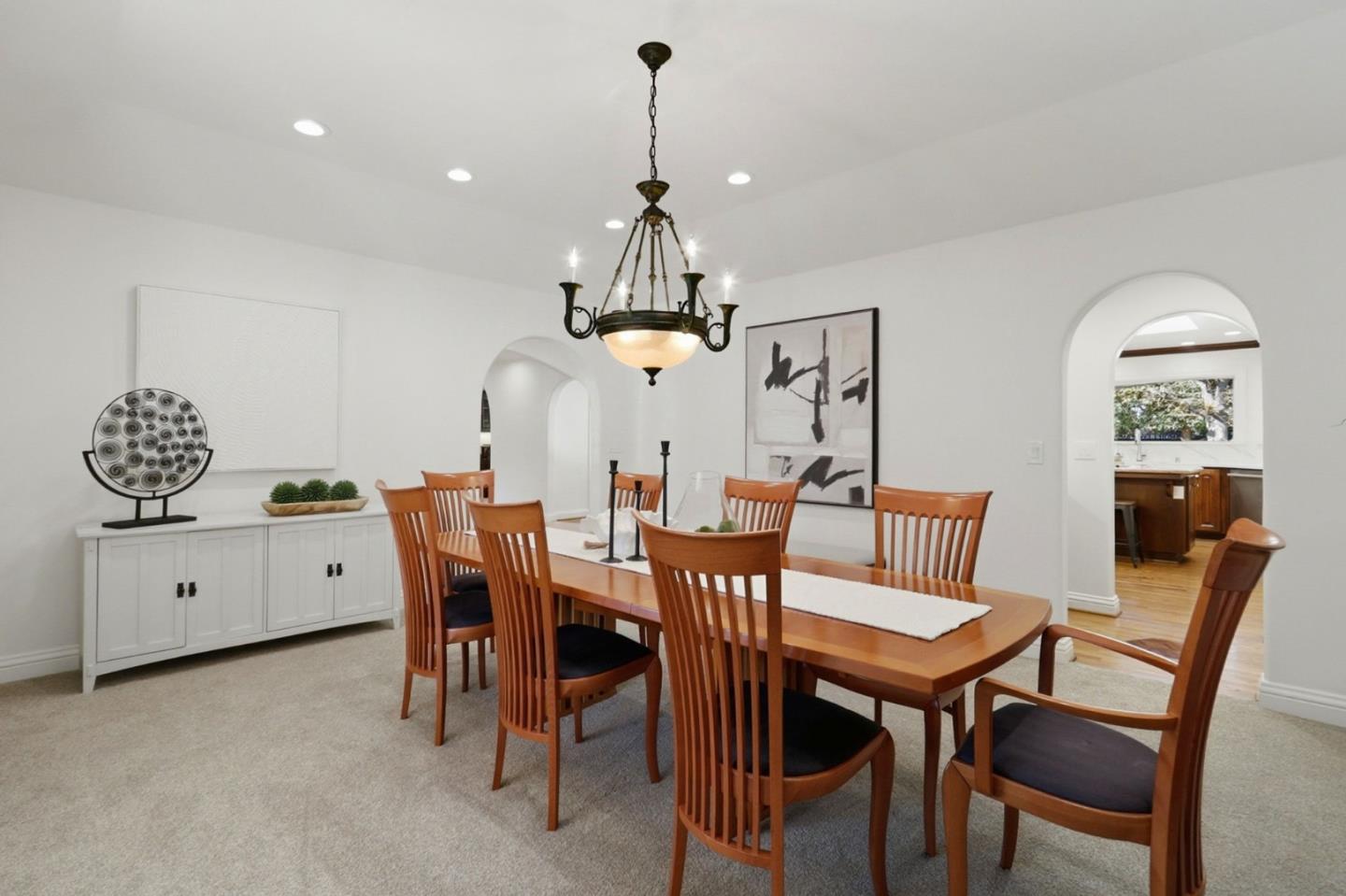 Detail Gallery Image 14 of 94 For 526 Saratoga Ave, Santa Clara,  CA 95050 - 4 Beds | 2/2 Baths