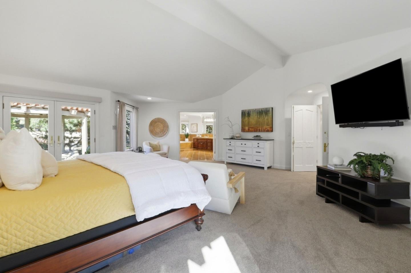 Detail Gallery Image 29 of 94 For 526 Saratoga Ave, Santa Clara,  CA 95050 - 4 Beds | 2/2 Baths