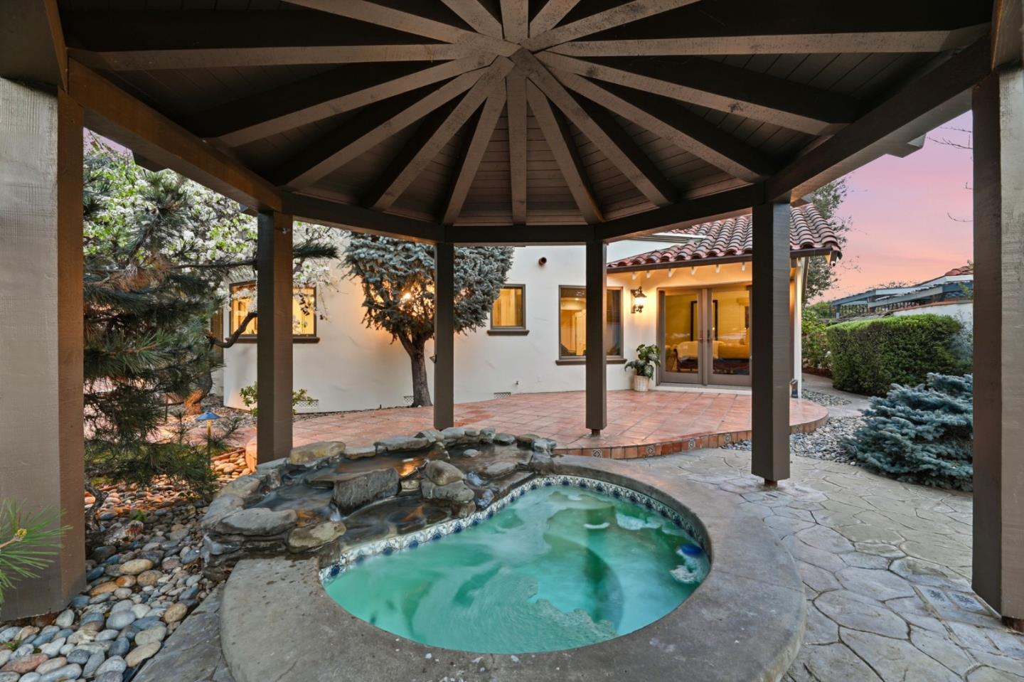 Detail Gallery Image 84 of 94 For 526 Saratoga Ave, Santa Clara,  CA 95050 - 4 Beds | 2/2 Baths