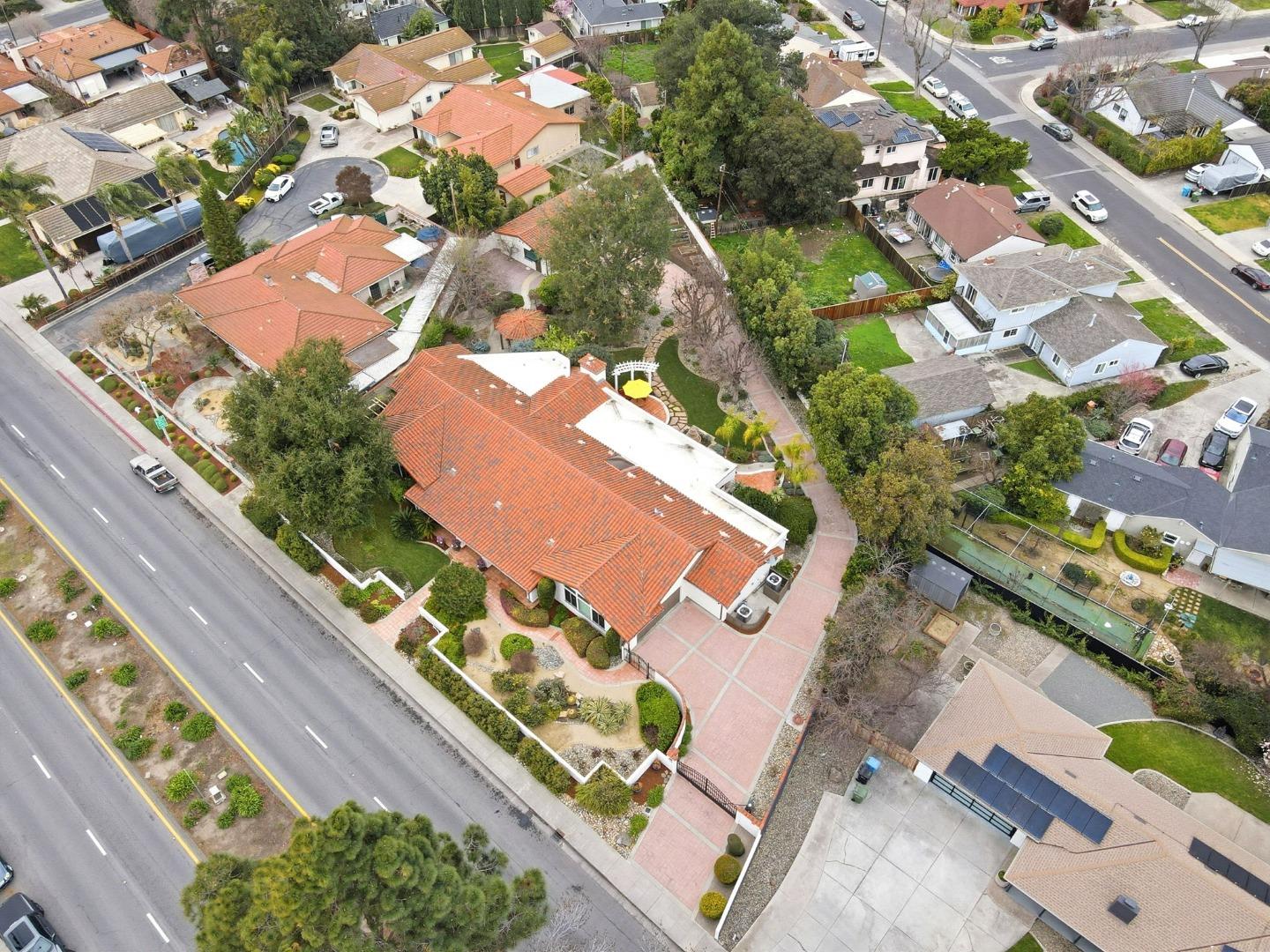 Detail Gallery Image 93 of 94 For 526 Saratoga Ave, Santa Clara,  CA 95050 - 4 Beds | 2/2 Baths