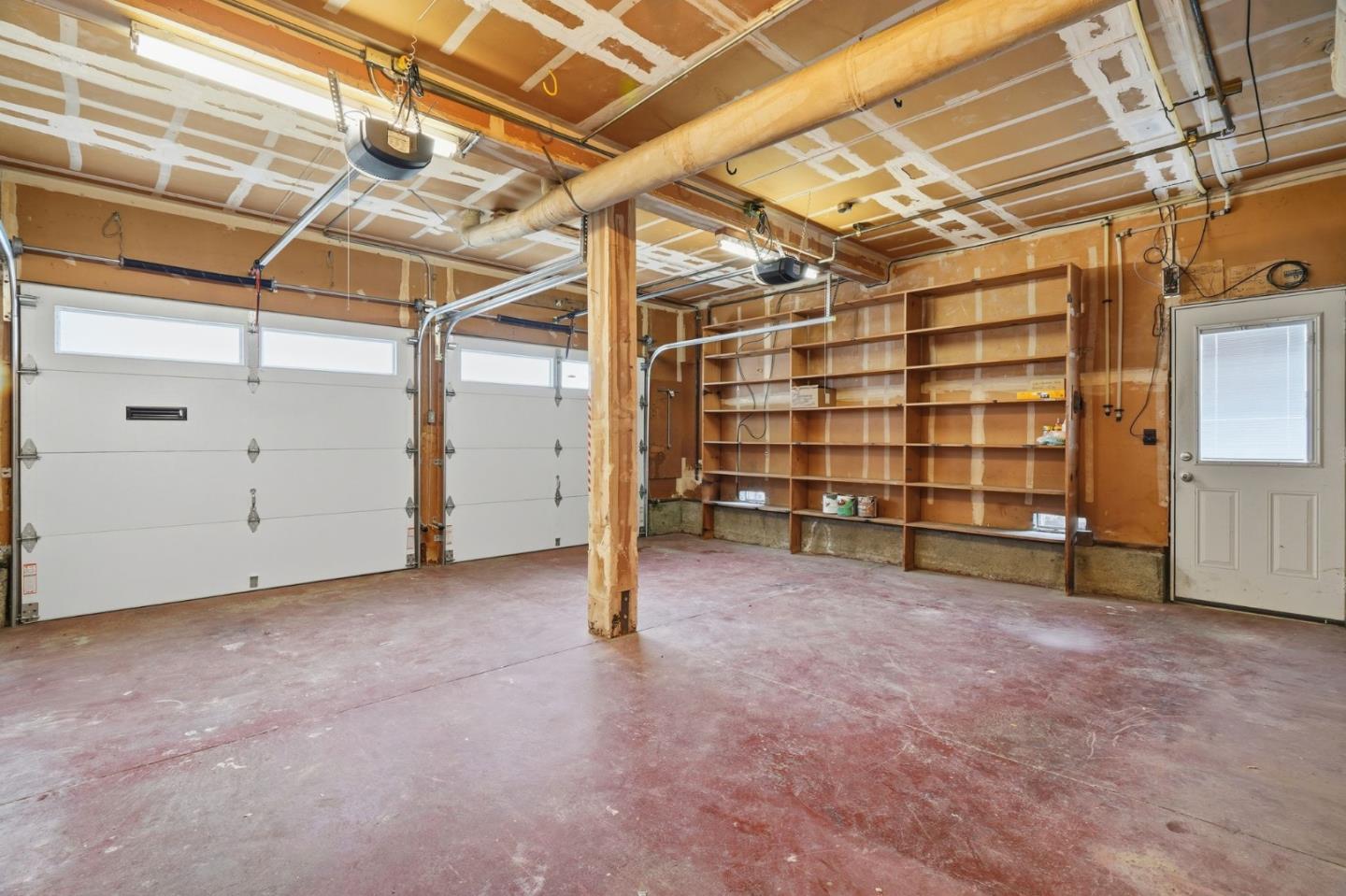 Detail Gallery Image 40 of 45 For 1554 Queenstown Ct, Sunnyvale,  CA 94087 - 4 Beds | 3/1 Baths