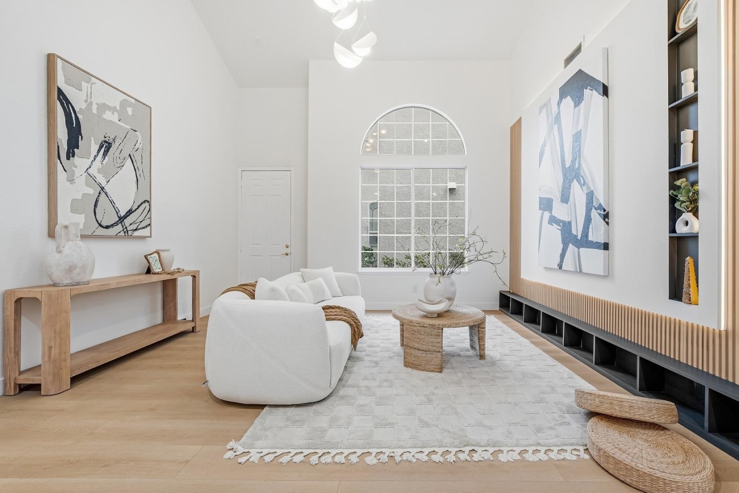 Detail Gallery Image 4 of 64 For 2868 Hemlock Ave, San Jose,  CA 95128 - 5 Beds | 3 Baths