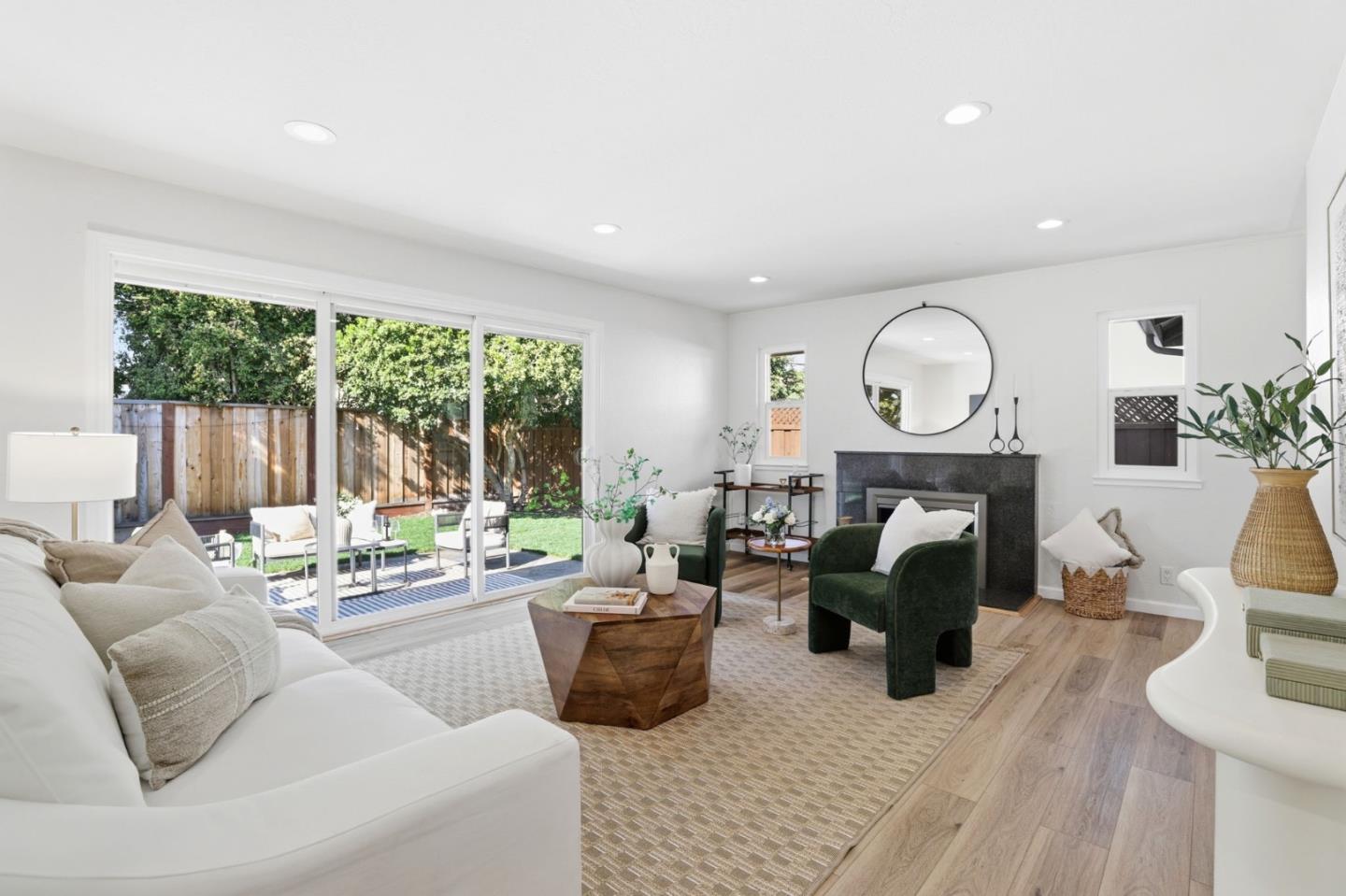 Detail Gallery Image 14 of 35 For 2321 Rosita Ave, Santa Clara,  CA 95050 - 3 Beds | 2 Baths