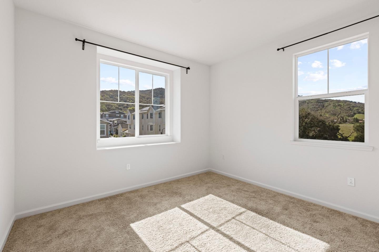 Detail Gallery Image 37 of 56 For 1387 Ores Way, Gilroy,  CA 95020 - 3 Beds | 2/2 Baths