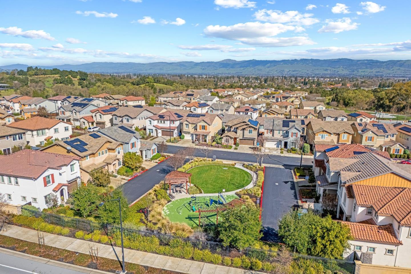 Detail Gallery Image 48 of 56 For 1387 Ores Way, Gilroy,  CA 95020 - 3 Beds | 2/2 Baths