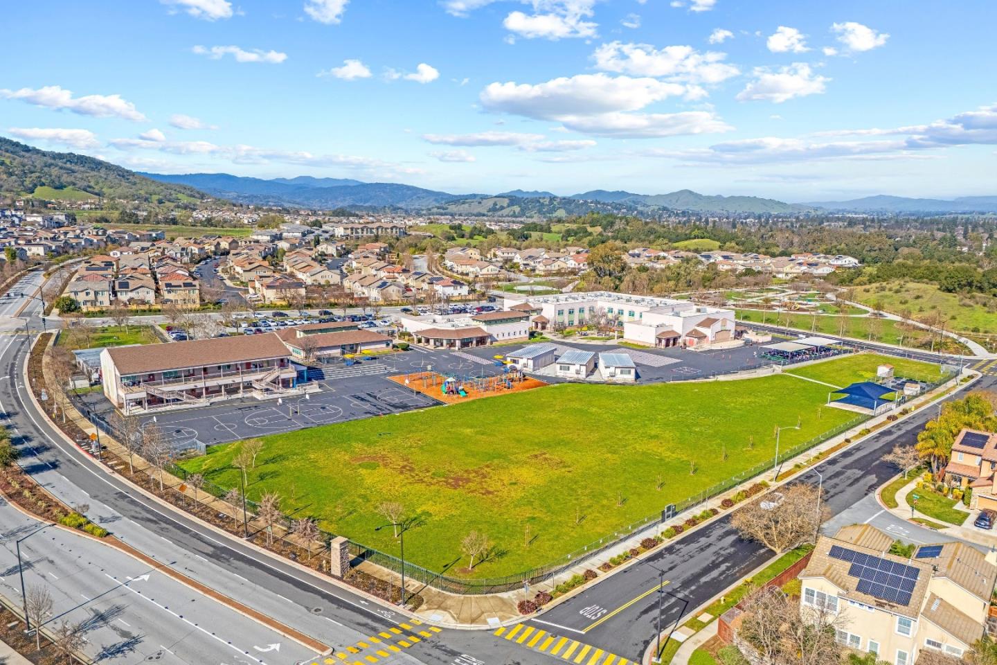 Detail Gallery Image 49 of 56 For 1387 Ores Way, Gilroy,  CA 95020 - 3 Beds | 2/2 Baths
