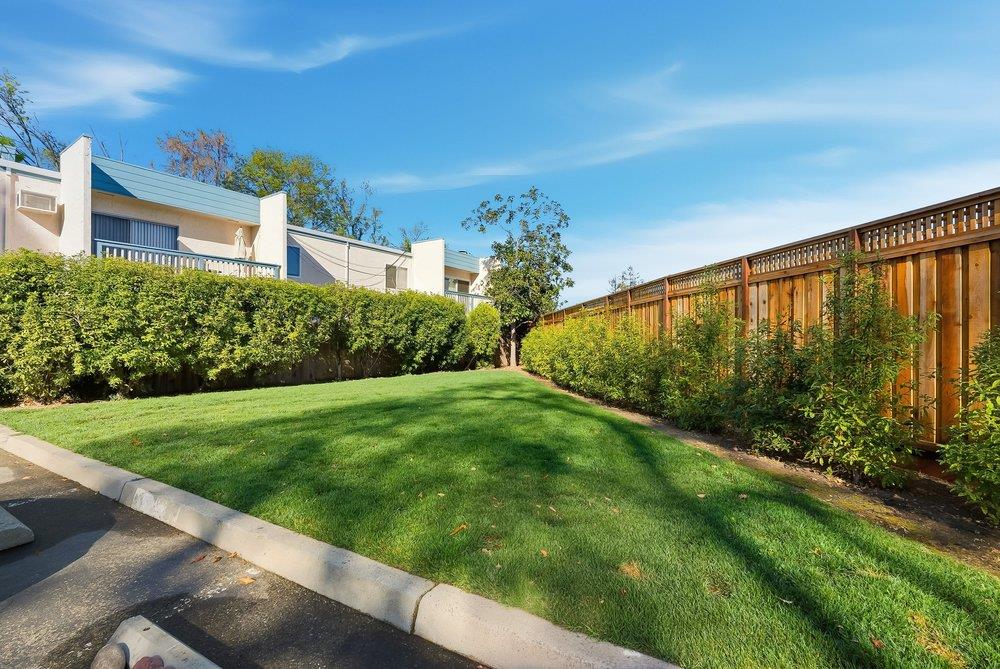 Detail Gallery Image 31 of 37 For 565 W Latimer Ave, Campbell,  CA 95008 - 2 Beds | 2 Baths