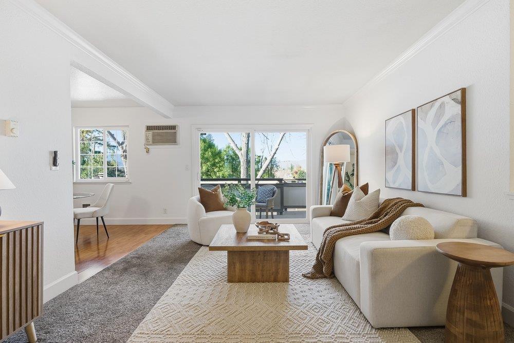 Detail Gallery Image 8 of 37 For 565 W Latimer Ave, Campbell,  CA 95008 - 2 Beds | 2 Baths