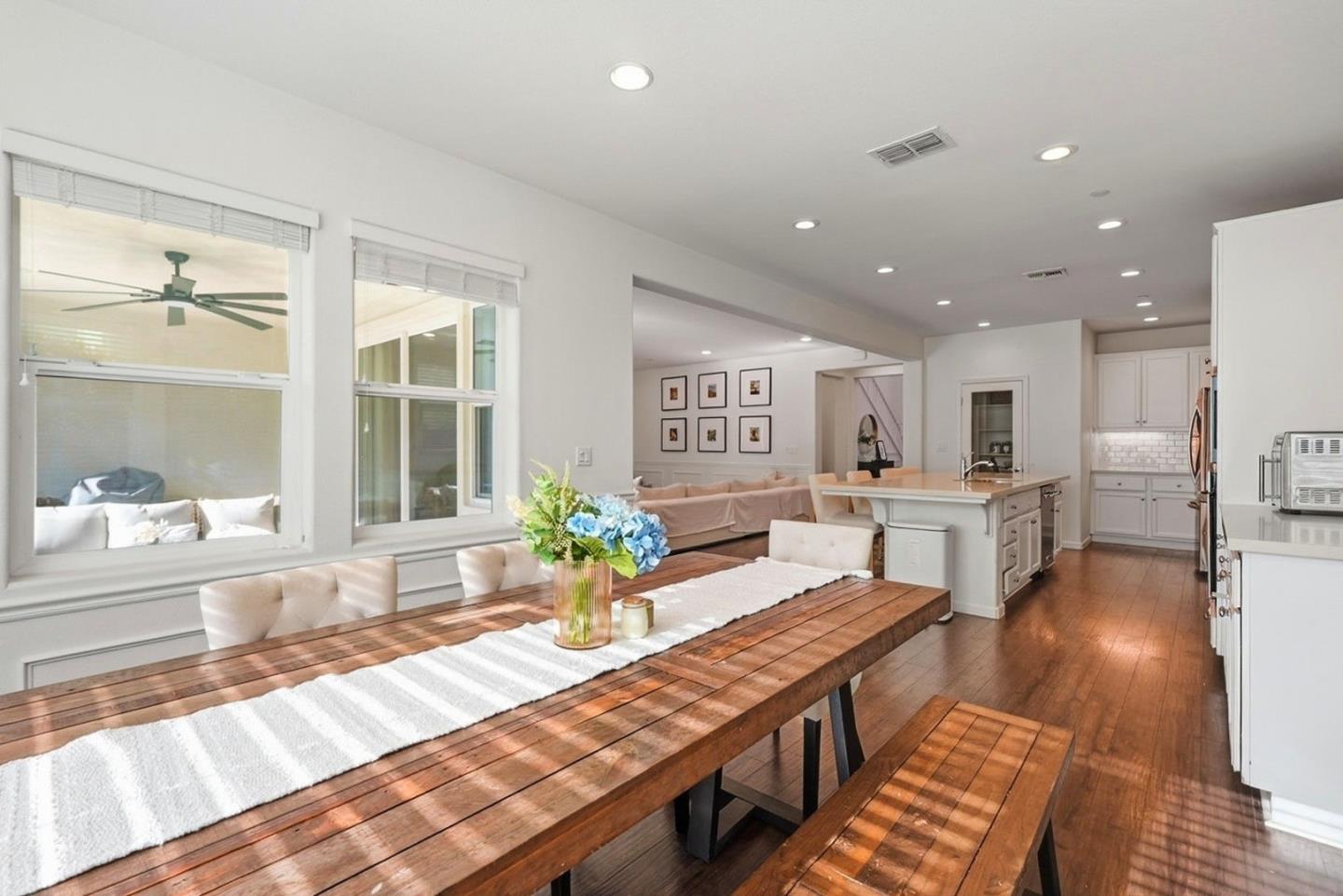 Detail Gallery Image 9 of 33 For 4723 Avalon Street, Tracy,  CA 95377 - 4 Beds | 3 Baths