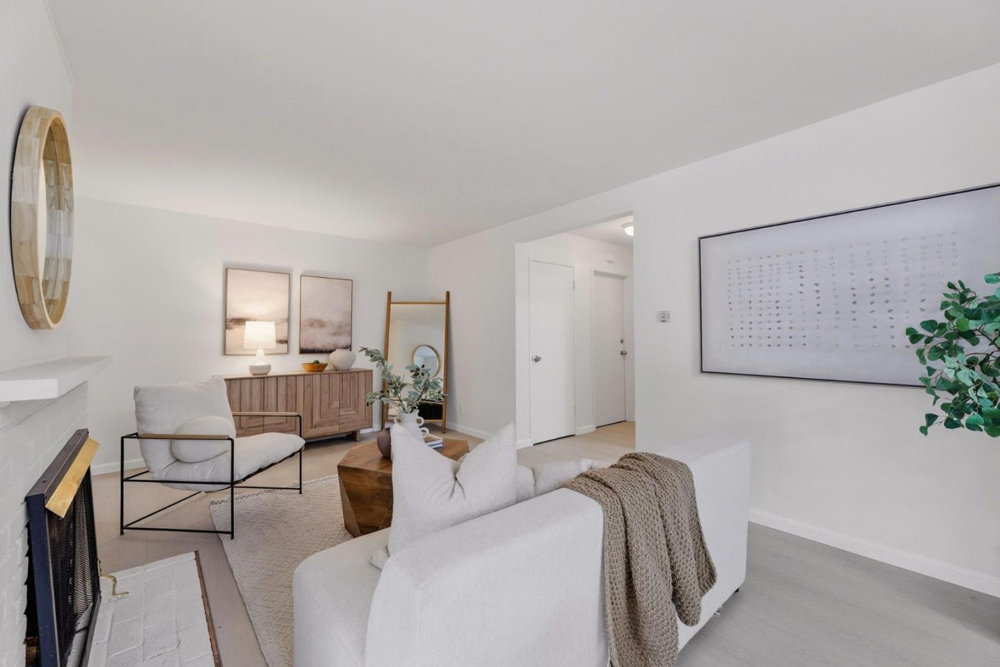 Detail Gallery Image 11 of 40 For 4287 Wilkie Way, Palo Alto,  CA 94306 - 3 Beds | 2 Baths