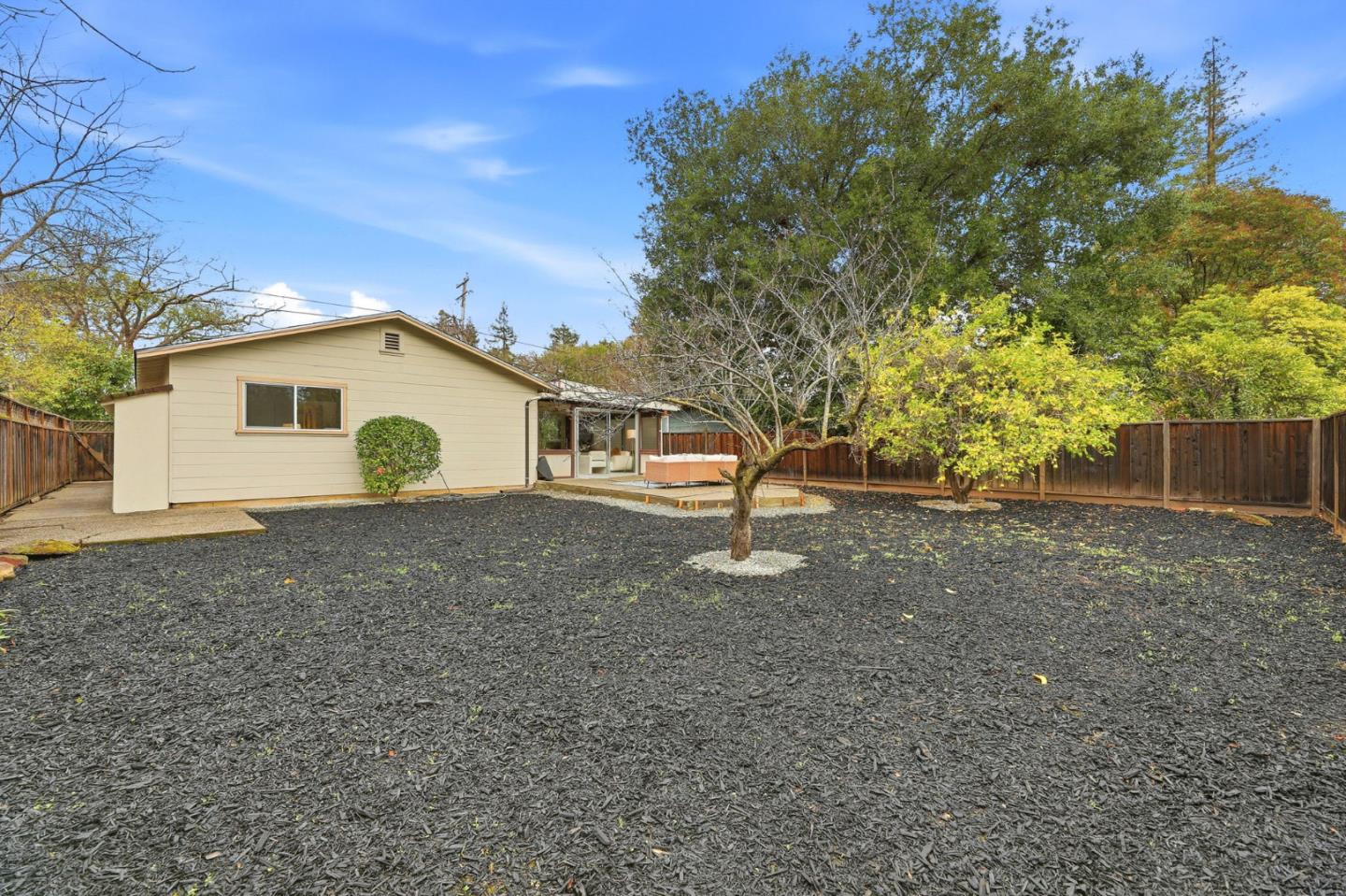 Detail Gallery Image 38 of 40 For 4287 Wilkie Way, Palo Alto,  CA 94306 - 3 Beds | 2 Baths