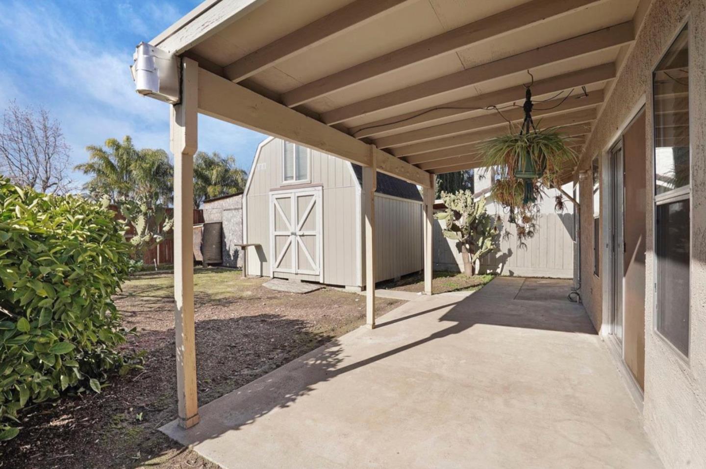 Detail Gallery Image 6 of 7 For 209 Goldrun Dr, Modesto,  CA 95354 - 3 Beds | 2 Baths