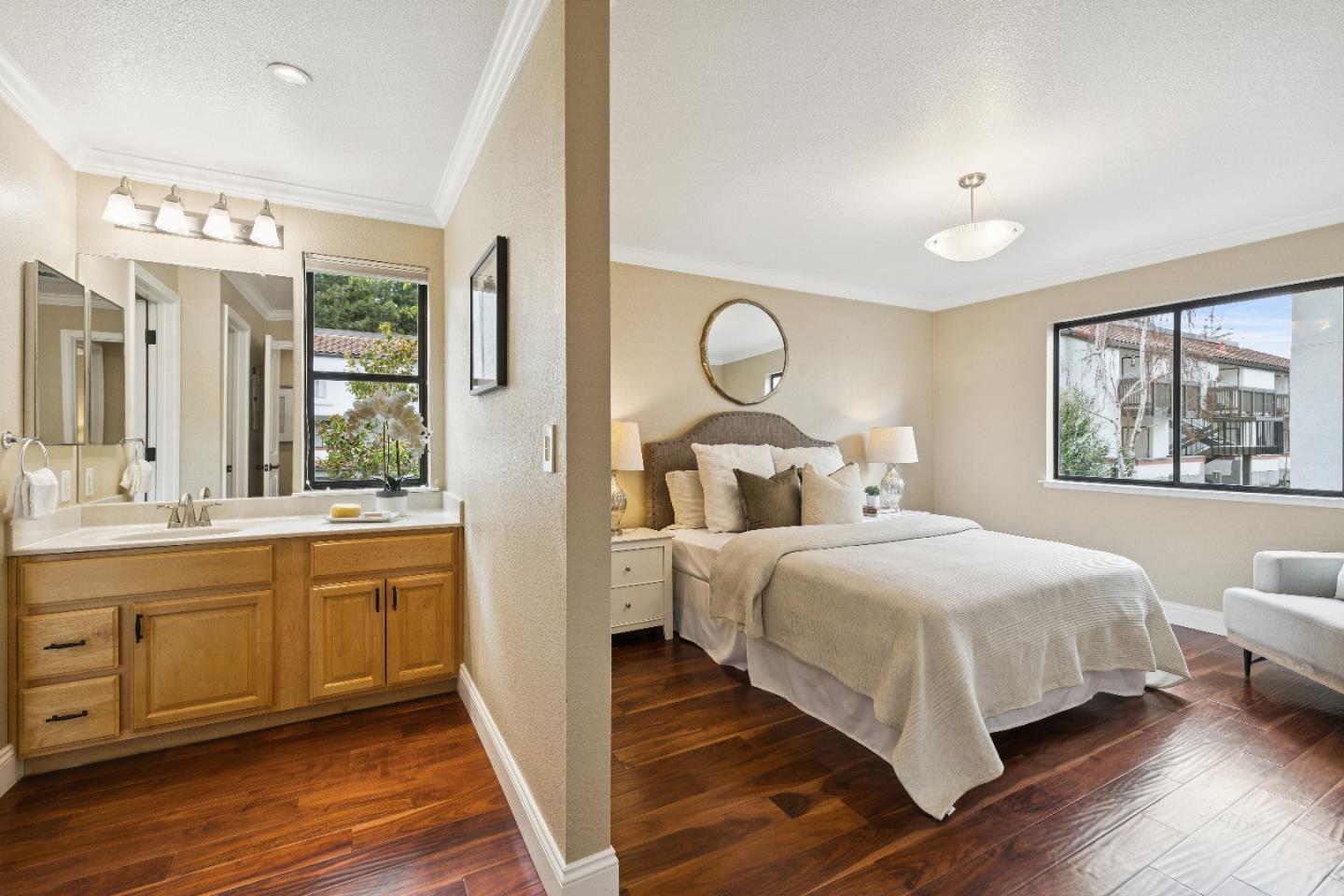 Detail Gallery Image 14 of 37 For 712 San Conrado Ter #4,  Sunnyvale,  CA 94085 - 2 Beds | 2 Baths