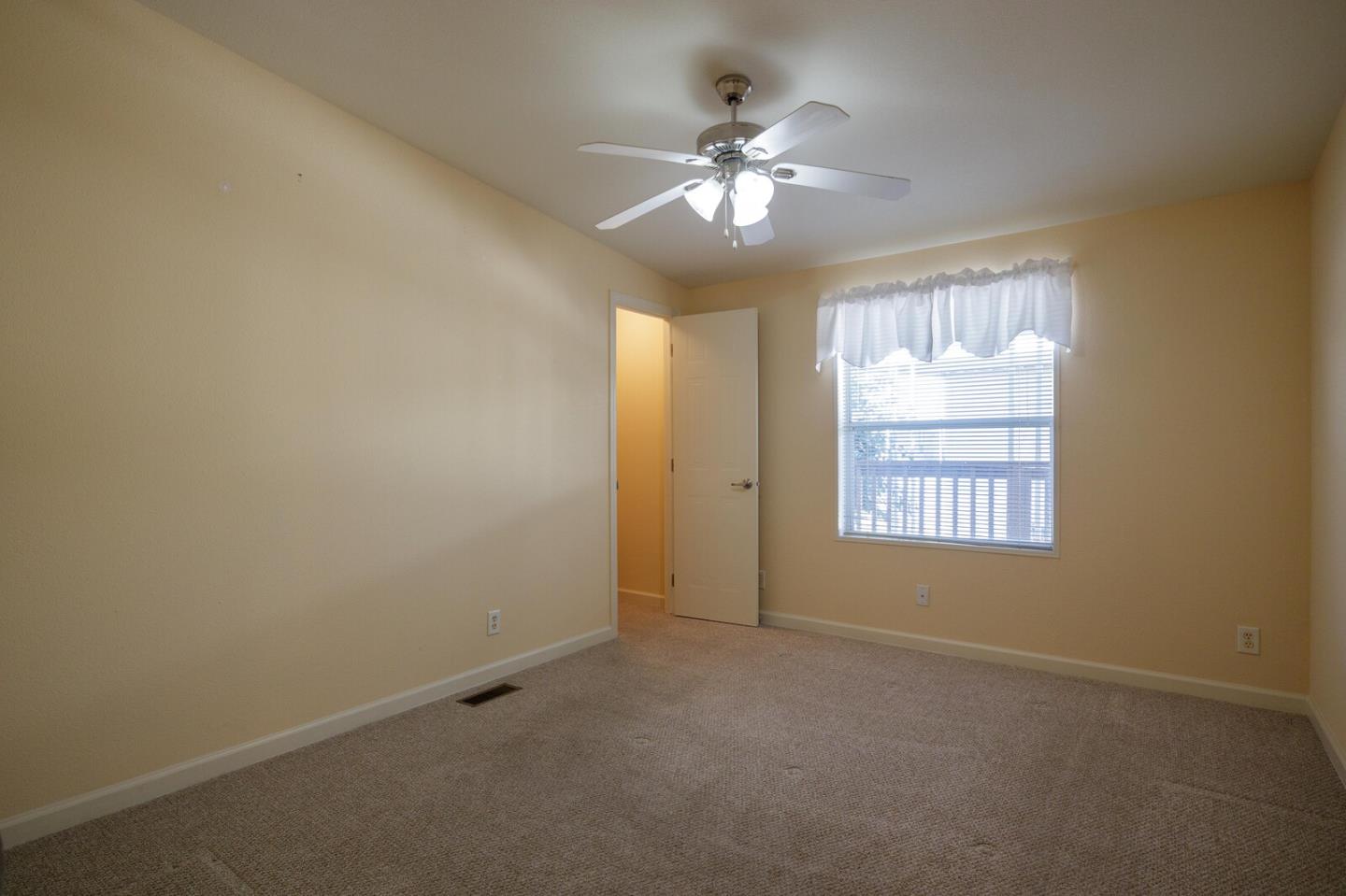 Detail Gallery Image 25 of 52 For 275 Burnett Ave #156,  Morgan Hill,  CA 95037 - 3 Beds | 2 Baths