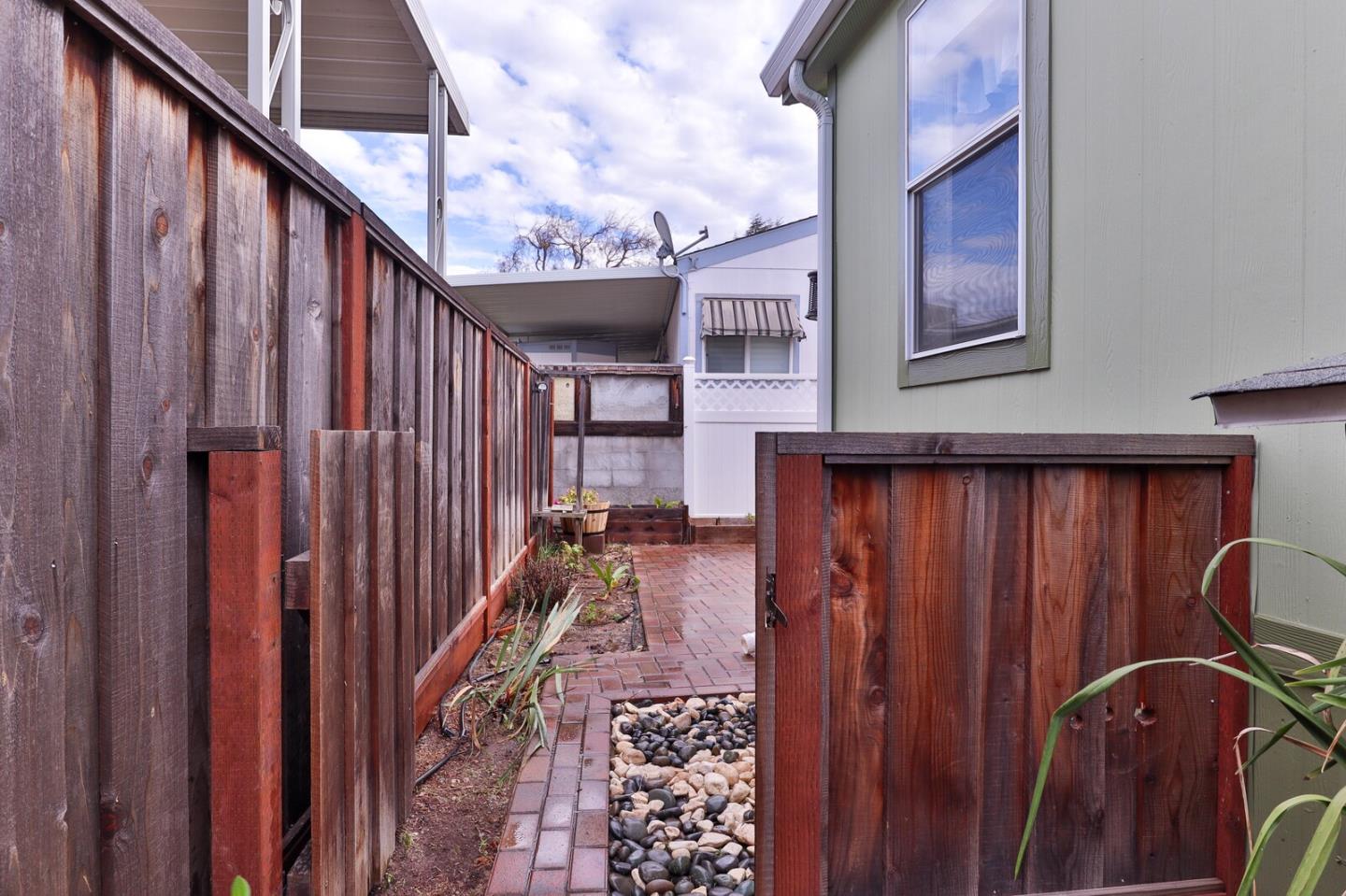 Detail Gallery Image 37 of 52 For 275 Burnett Ave #156,  Morgan Hill,  CA 95037 - 3 Beds | 2 Baths