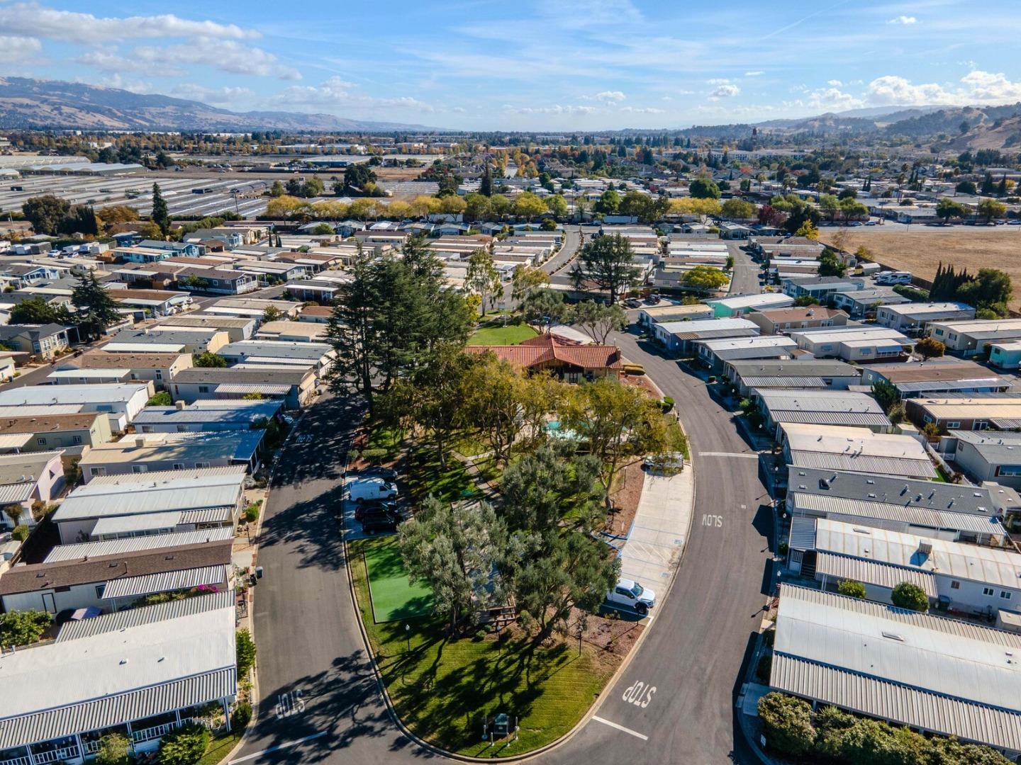 Detail Gallery Image 49 of 52 For 275 Burnett Ave #156,  Morgan Hill,  CA 95037 - 3 Beds | 2 Baths