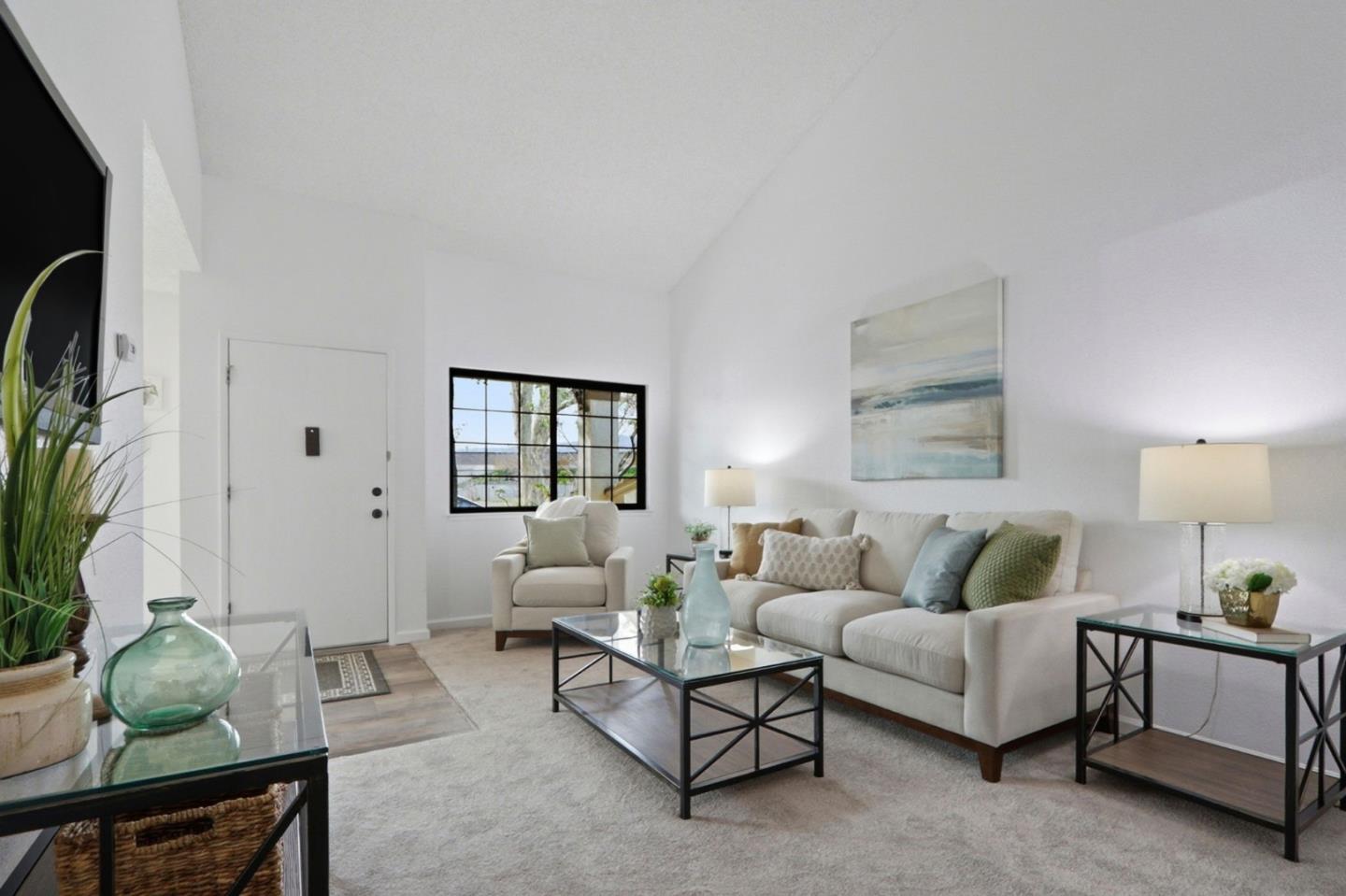 Detail Gallery Image 7 of 27 For 428 Colony Cove Dr, San Jose,  CA 95123 - 3 Beds | 1/1 Baths