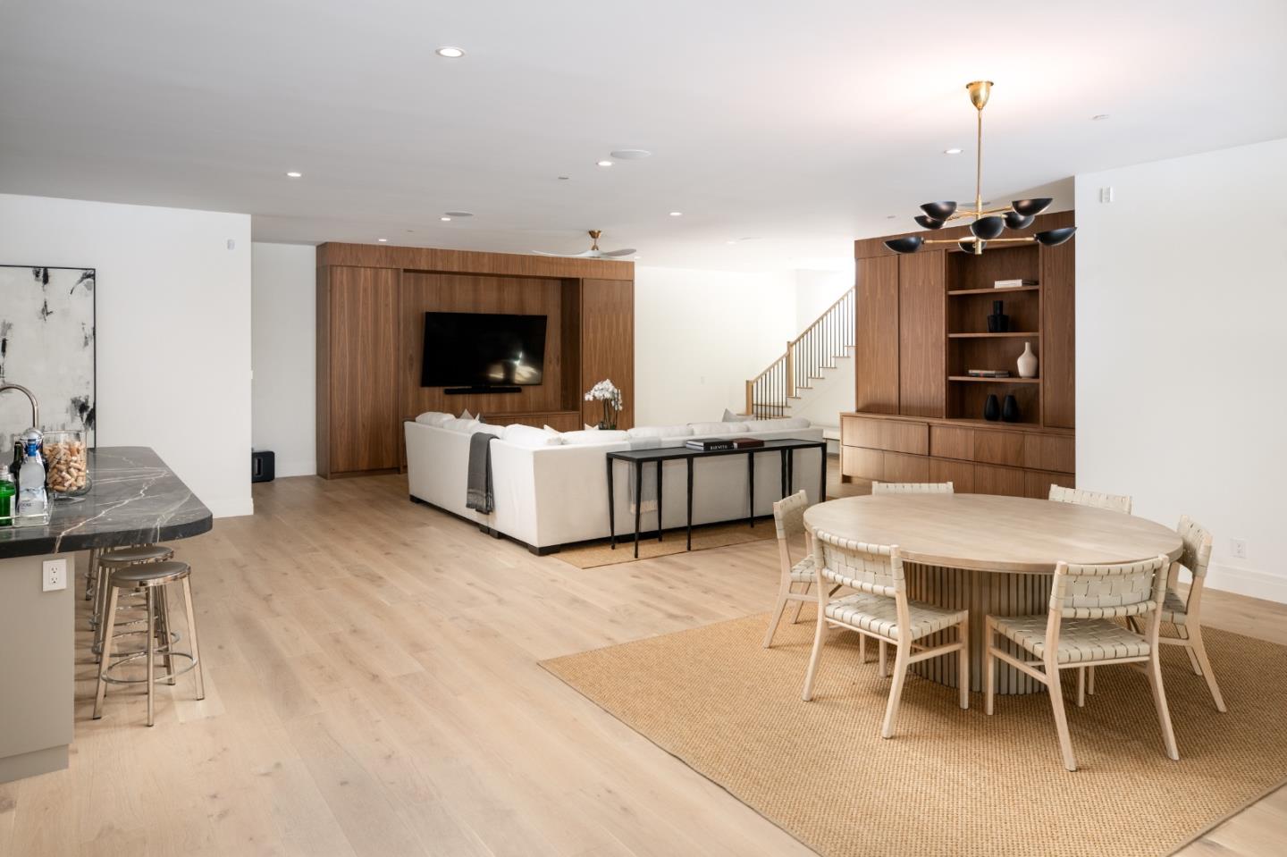 Detail Gallery Image 20 of 34 For 26321 Alexander Pl, Los Altos Hills,  CA 94022 - 6 Beds | 6/2 Baths