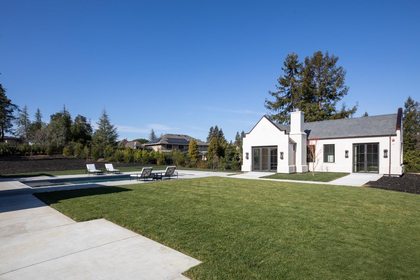 Detail Gallery Image 32 of 34 For 26321 Alexander Pl, Los Altos Hills,  CA 94022 - 6 Beds | 6/2 Baths