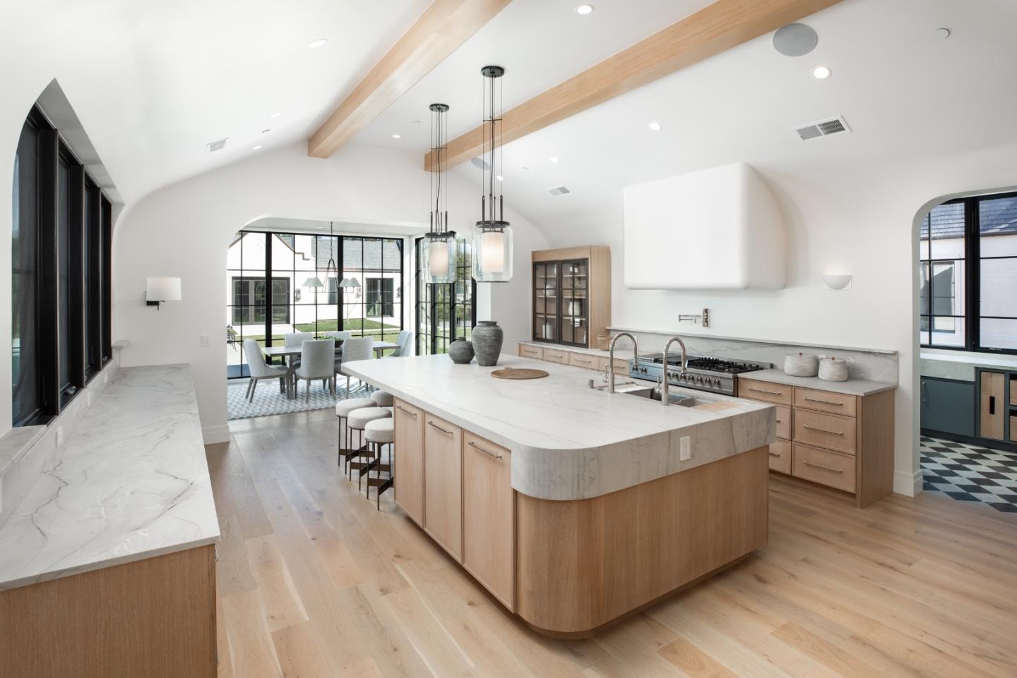 Detail Gallery Image 6 of 34 For 26321 Alexander Pl, Los Altos Hills,  CA 94022 - 6 Beds | 6/2 Baths