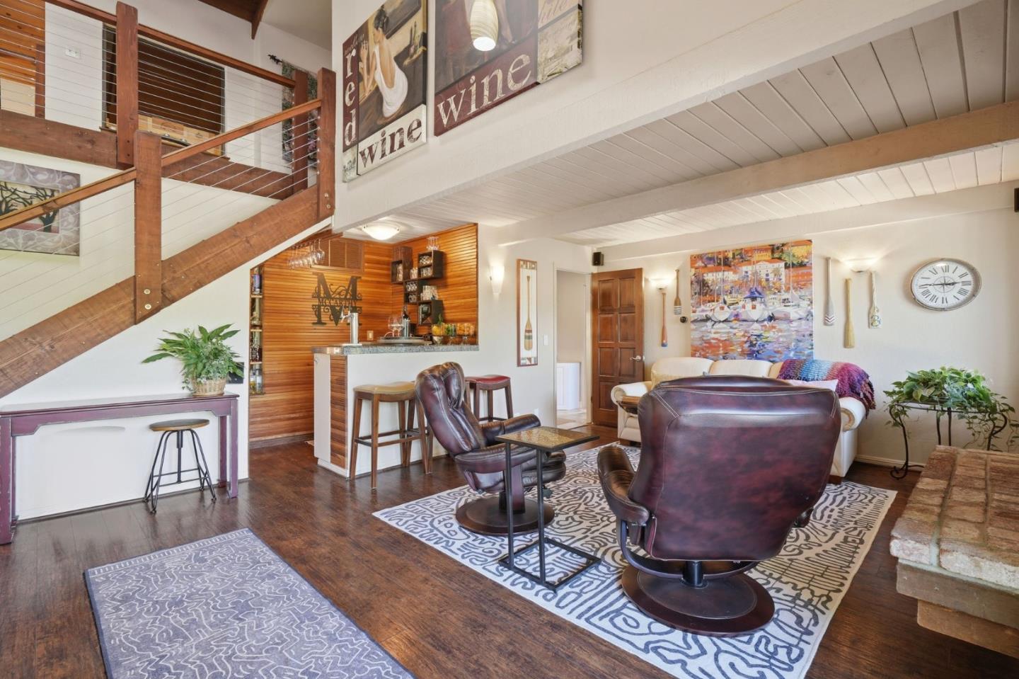 Detail Gallery Image 13 of 41 For 17200 Holiday Dr, Morgan Hill,  CA 95037 - 4 Beds | 3 Baths