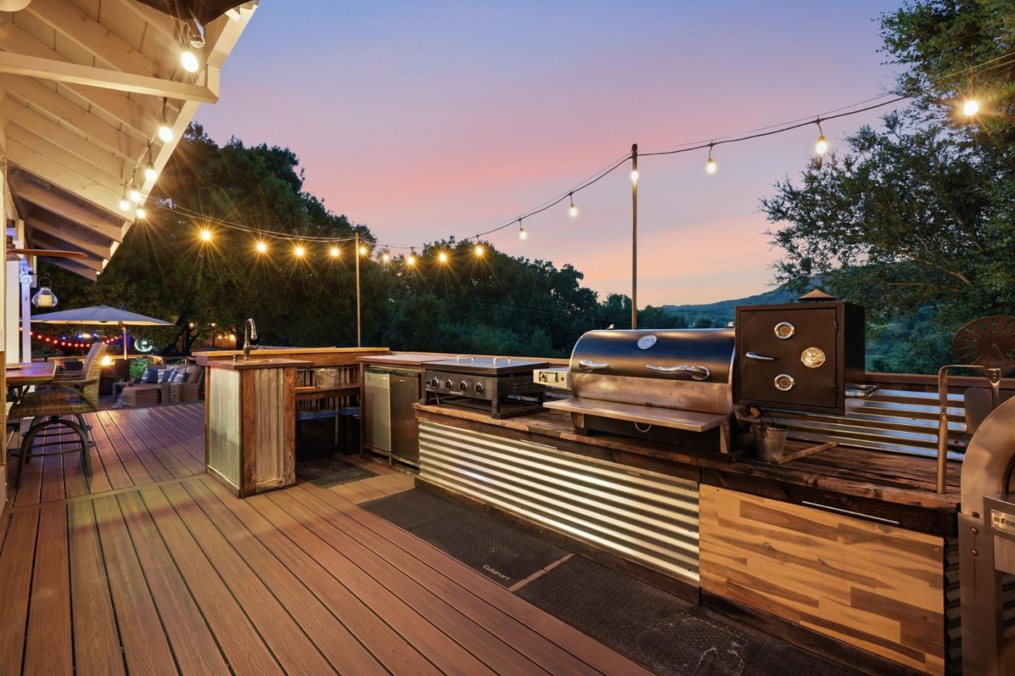 Detail Gallery Image 29 of 41 For 17200 Holiday Dr, Morgan Hill,  CA 95037 - 4 Beds | 3 Baths