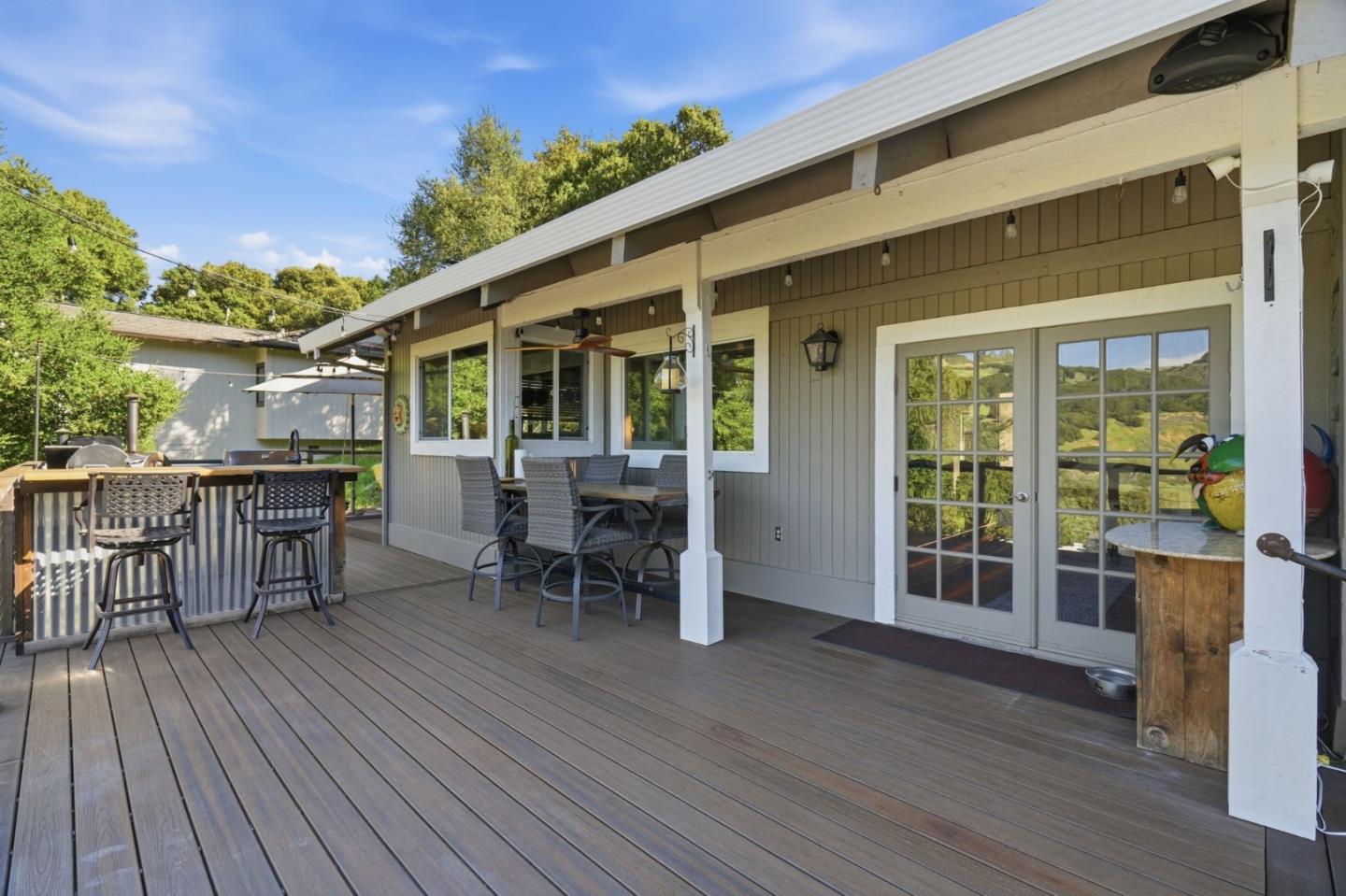 Detail Gallery Image 33 of 41 For 17200 Holiday Dr, Morgan Hill,  CA 95037 - 4 Beds | 3 Baths